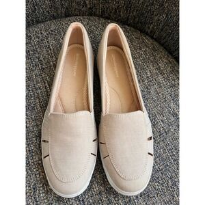 Grasshoppers Janis Beige Tan Loafer Slip On Casual Womens 9 Shoes